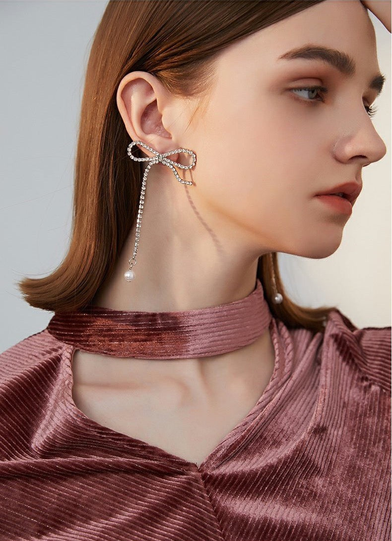 Bow Bliss Earrings with Pearl Drop