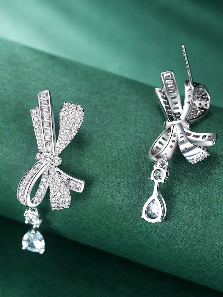 Crystal Bow Dazzling Earrings