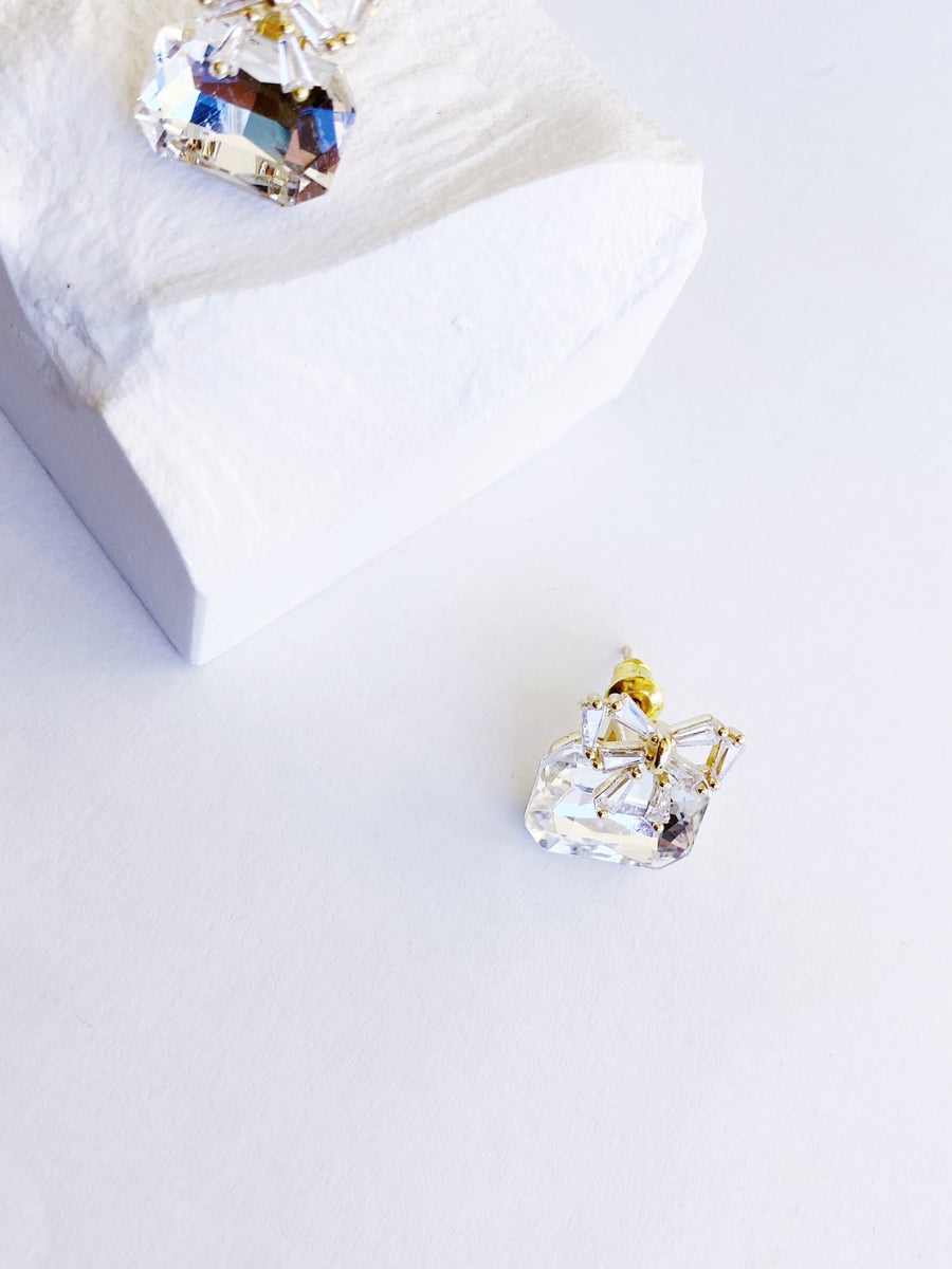 Box Wrap Diamond Stud Earrings.