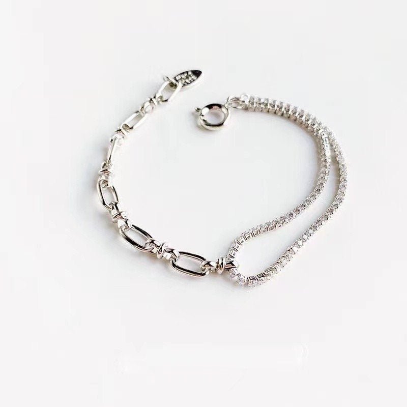 Double Chain Bracelet.