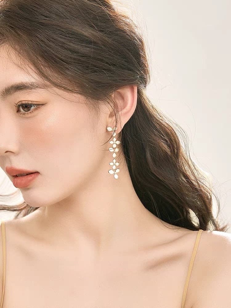 White Flowers Golden Threads Earrings.
